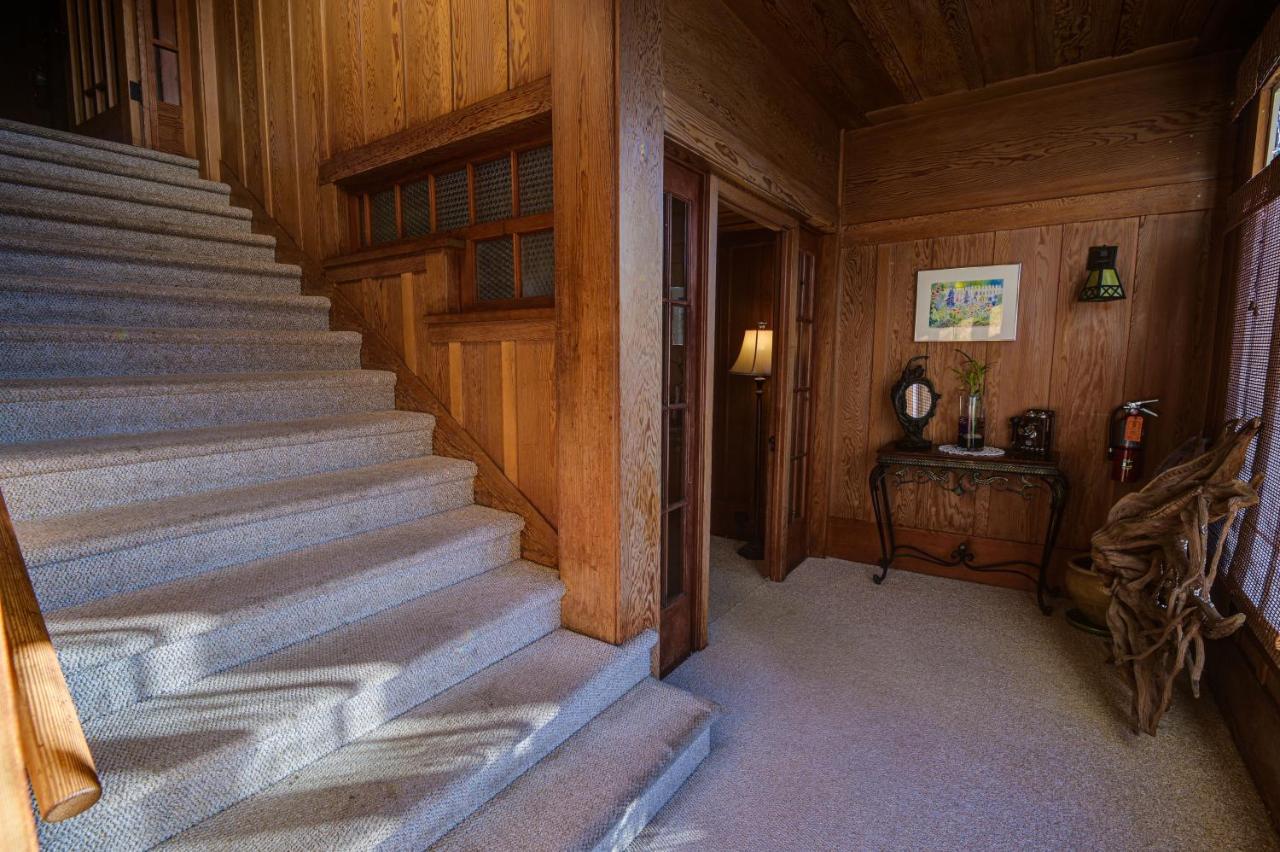 The Captains Quarters Fort Bragg Bagian luar foto